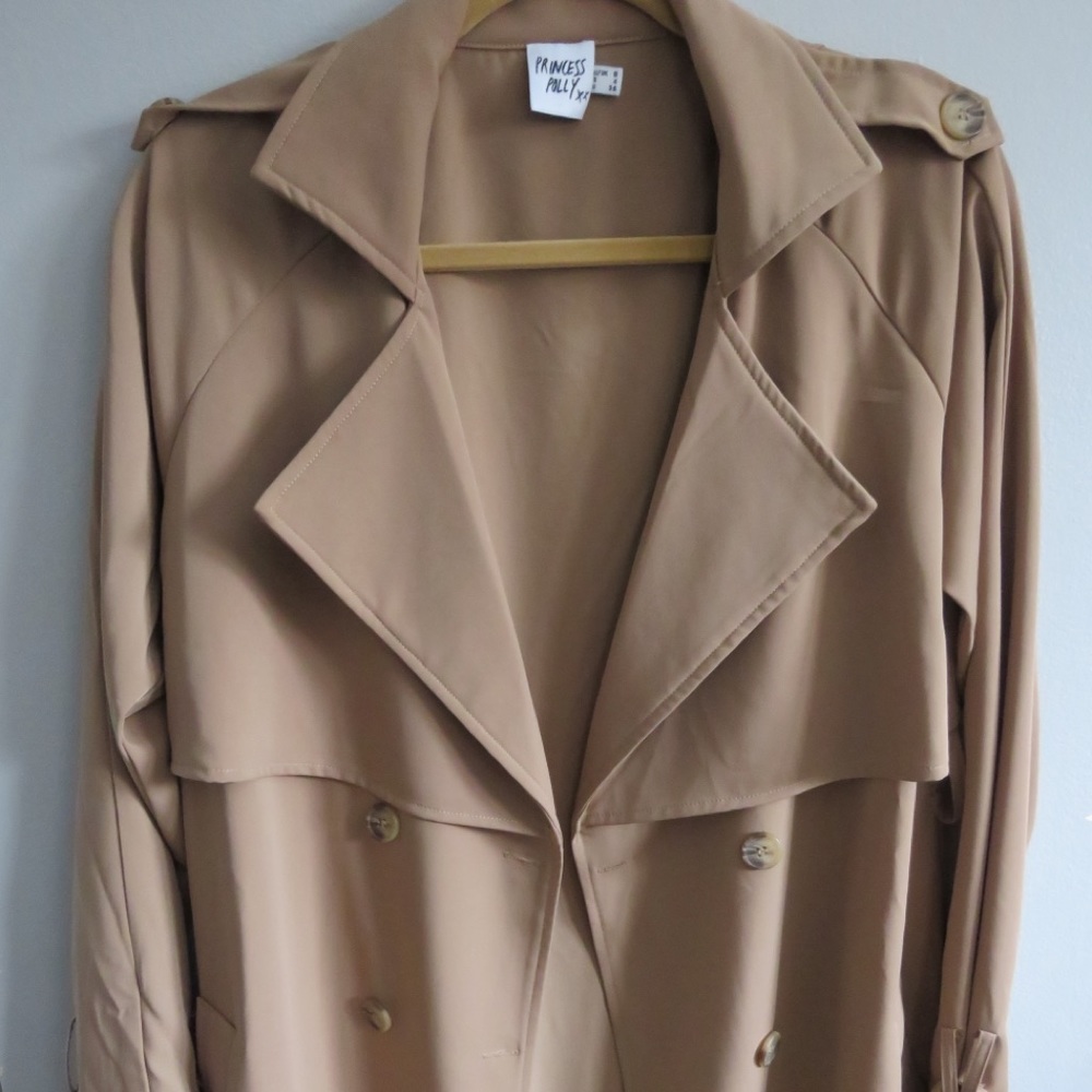 Princess Polly Trench, barley worn once. Selling because I never wear it.